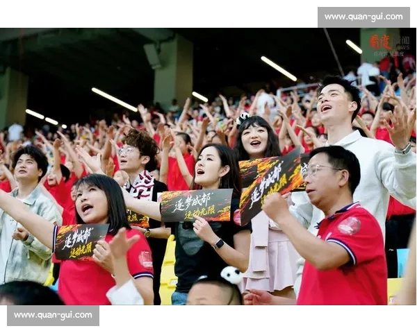 35000 跑者逐梦蓉城!成马赛道绘就古今交响 35000 跑者逐梦蓉城!成马赛道绘就古今交响