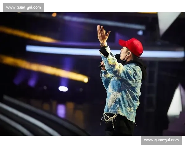 吊桥当舞台!于适高空弹唱蹦迪燃炸峡谷